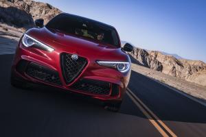 Alfa Romeo Stelvio Quadrifoglio Nero Edizione 2018 года  (NA)